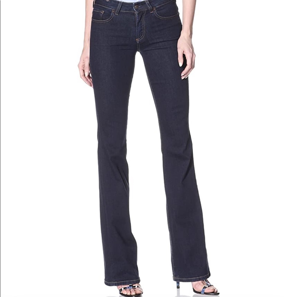 Chic and flattering Notify Iris jeans in dark wash - out of stock.